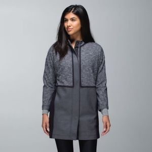 Lululemon - Cocoon Car Coat - Size M